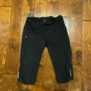 ATHLETA RIPSTOP KNICKERS